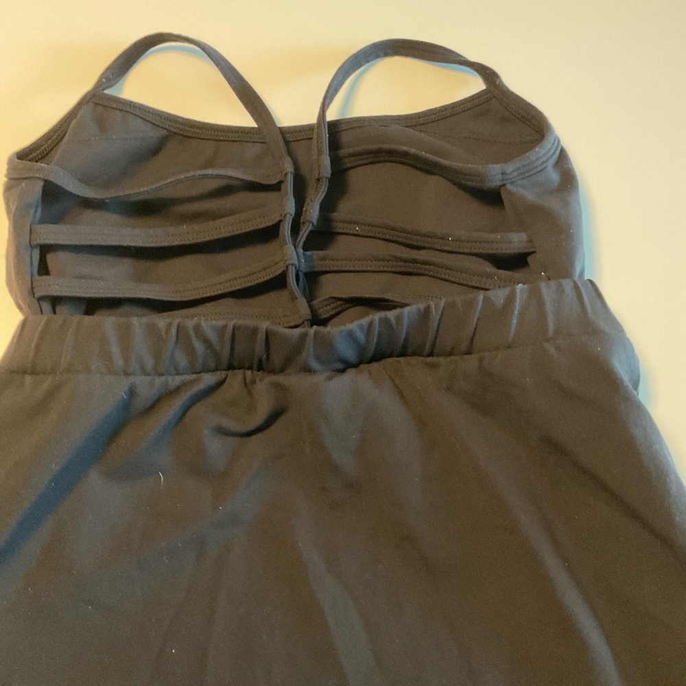Workout Top, Black, High Princess Waist Line, Heavy Snug Fit, Strapy Back, Sz M - Picture 7 of 10
